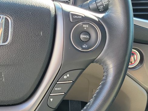Used 2017 Honda Pilot EX-L image 27