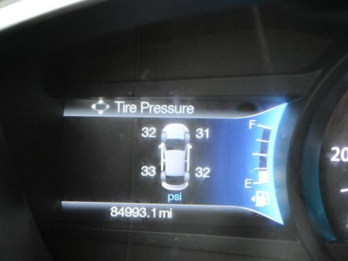 Used 2020 Ford Fusion Titanium image 30