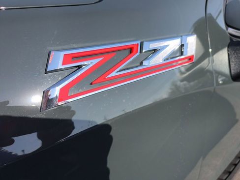 Used 2025 Chevrolet Silverado 1500 LTZ image 29