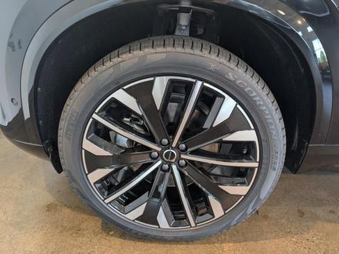 New 2026 Volvo XC90 B6 Ultra w/ Protection Package AWD/4WD image 7