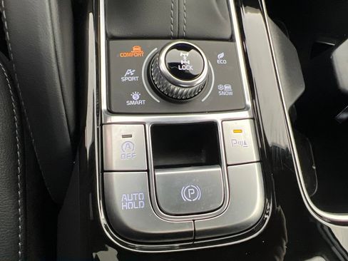 Certified 2025 Kia Telluride EX X-Line AWD/4WD image 58