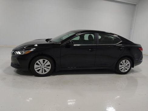 Used 2023 Nissan Sentra S FWD image 2