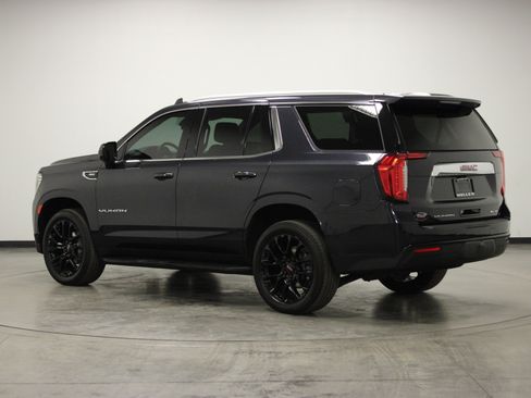 Used 2023 GMC Yukon SLE image 6