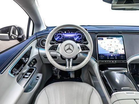 Used 2023 Mercedes-Benz EQE 350+ 4MATIC Sedan image 5