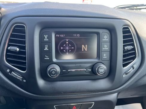 Used 2018 Jeep Compass Sport AWD/4WD image 22