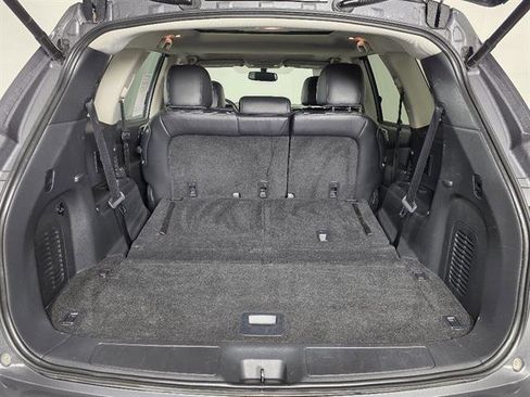 Used 2018 Nissan Pathfinder Platinum AWD/4WD image 23