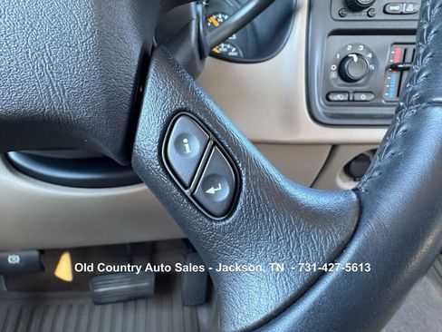 Used 2005 Chevrolet Silverado 1500 LS w/ Light Duty Power Package image 60