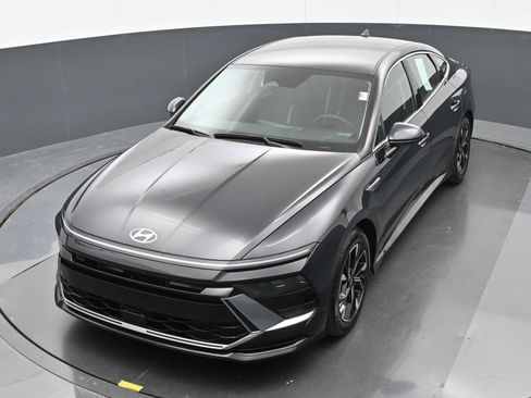 Certified 2024 Hyundai Sonata SEL FWD image 35