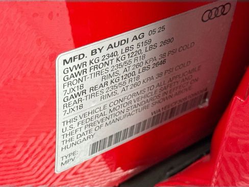 Used 2025 Audi Q3 2.0T Premium Plus w/ Premium Plus Package image 33