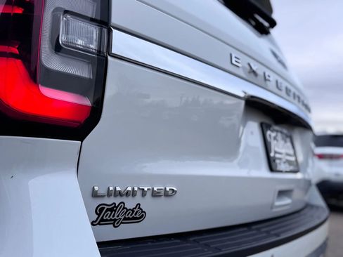 Used 2024 Ford Expedition Max Limited image 40