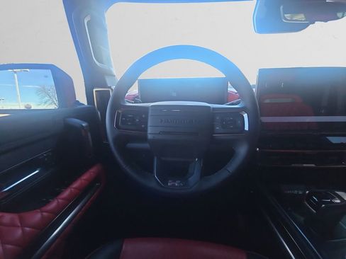 Used 2025 GMC Hummer EV 3X w/ Extreme Off-Road Package image 14