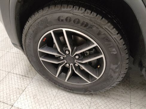 Used 2020 Jeep Grand Cherokee Trailhawk image 31