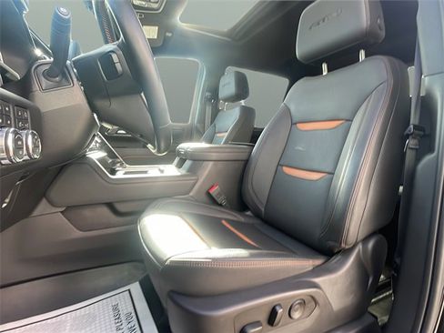 Used 2024 GMC Sierra 2500 AT4 w/ Technology Package image 14