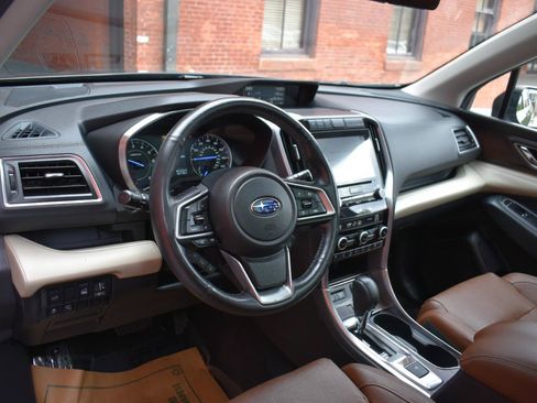 Used 2019 Subaru Ascent Touring AWD/4WD image 11