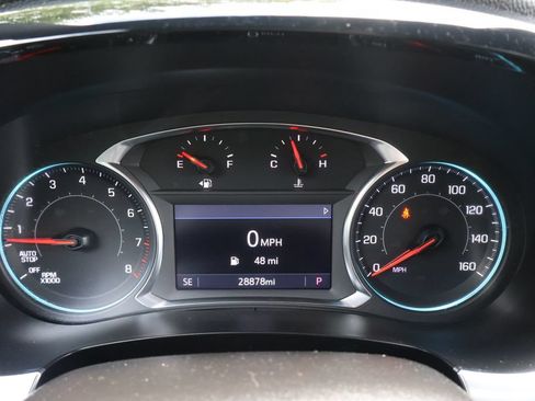 Used 2023 Chevrolet Traverse LT FWD image 28