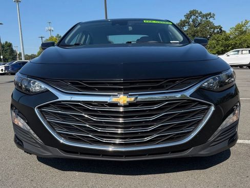 Used 2024 Chevrolet Malibu LT FWD image 2