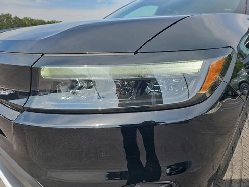 Used 2024 Honda Prologue EX image 31