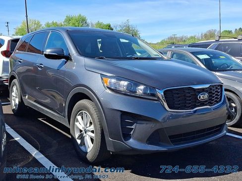 Used 2020 Kia Sorento LX FWD image 1