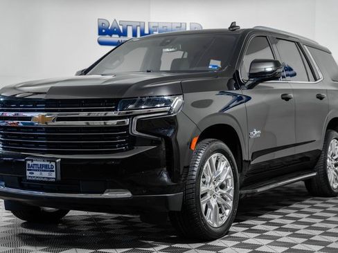 Used 2021 Chevrolet Tahoe LT w/ LT Signature Package image 3