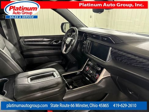 Used 2021 GMC Yukon Denali w/ Denali Premium Package AWD/4WD image 46