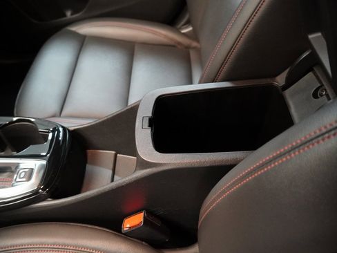 Used 2024 Chevrolet Trax RS w/ Sunroof Package image 24