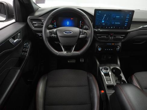 Used 2024 Ford Escape ST-Line w/ Tech Pack #1 AWD/4WD image 24