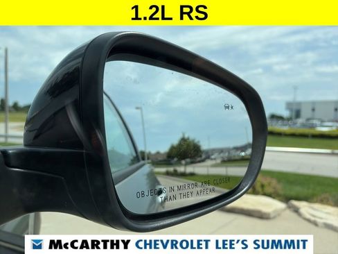 Used 2025 Chevrolet Trax RS w/ Driver Confidence Package FWD image 25