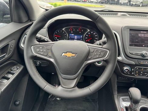 Used 2023 Chevrolet Equinox LT AWD/4WD image 12