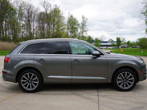 Used 2017 Audi Q7 3.0T Prestige AWD/4WD image 6