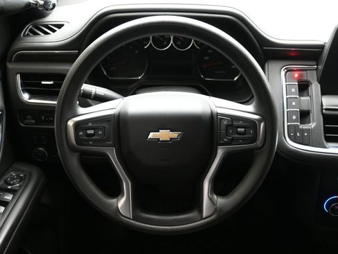 Used 2023 Chevrolet Tahoe 4WD w/ Remote Keyless Entry Package image 15