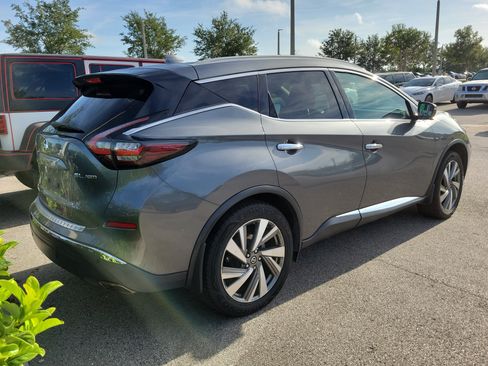 Used 2020 Nissan Murano SL w/ Moonroof Package AWD/4WD image 3