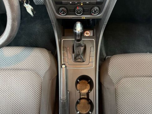 Used 2014 Volkswagen Passat 2.5 S image 26