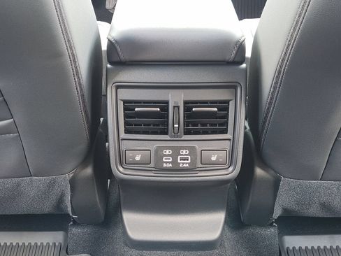 New 2026 Subaru Outback Limited AWD/4WD image 21