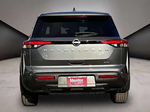 Certified 2024 Nissan Pathfinder S AWD/4WD image 5