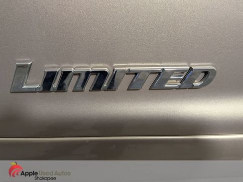 Used 2006 Toyota Highlander Limited FWD image 60