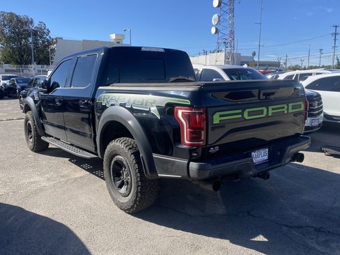 Used 2018 Ford F150 Raptor w/ Equipment Group 802A Luxury image 11