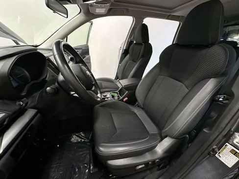 Certified 2022 Subaru Forester Premium image 17