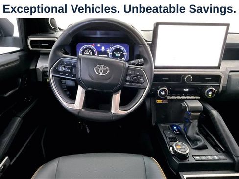Used 2025 Toyota 4Runner Trailhunter AWD/4WD image 6