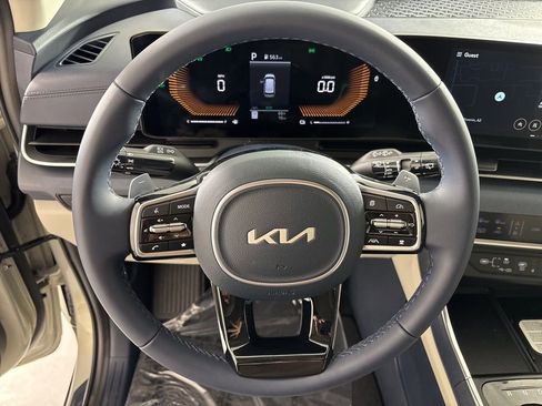 New 2026 Kia Carnival EX image 28