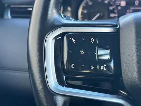 Used 2022 Land Rover Discovery Sport SE AWD/4WD image 28