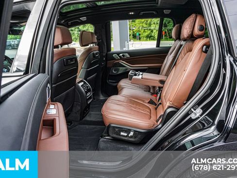 Used 2021 BMW X7 M50i AWD/4WD image 22