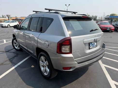 Used 2017 Jeep Compass Sport w/ Power Value Group AWD/4WD image 5