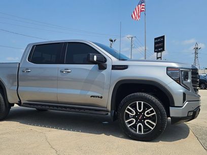 Used 2023 GMC Sierra 1500 AT4 w/ AT4 Premium Package