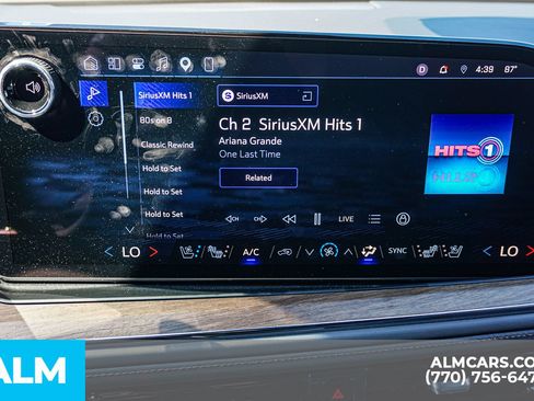 Used 2026 Chevrolet Suburban High Country w/ Sun And Tow Package AWD/4WD image 40