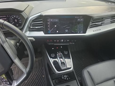 Used 2023 Audi Q4 e-tron Premium Plus w/ Premium Plus RWD image 6