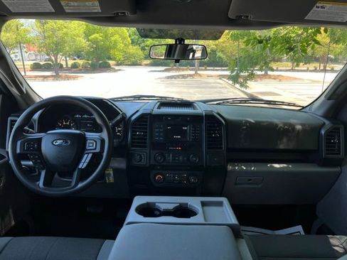 Used 2015 Ford F150 XL w/ Equipment Group 101A Mid AWD/4WD image 27