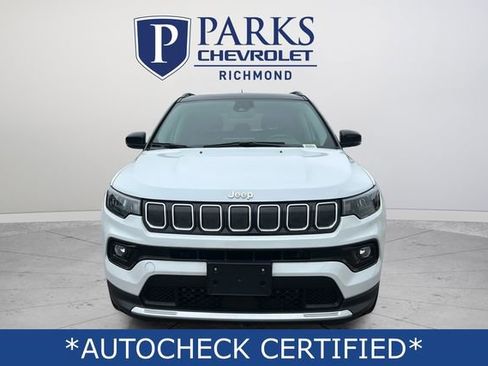 Used 2022 Jeep Compass Limited w/ Sun and Sound Group image 2