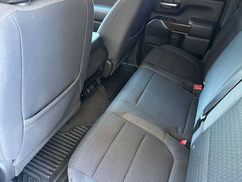 Used 2021 GMC Sierra 2500 SLE w/ SLE Value Package; image 6