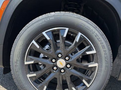 New 2026 Chevrolet Traverse LT AWD/4WD image 8