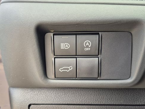 Certified 2025 Toyota Highlander XSE AWD/4WD image 36